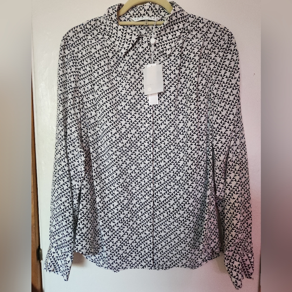 Trina Turk 100% Silk Button Blouse Size Large